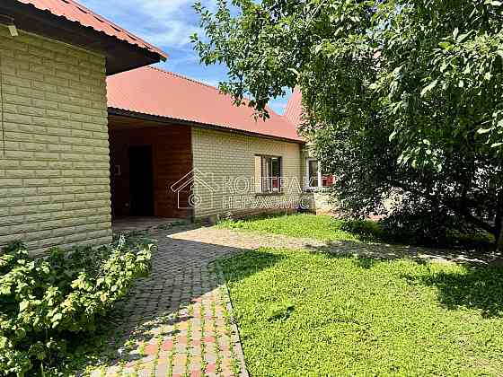 Продаж Будинок 5-кімнатний Pesochin