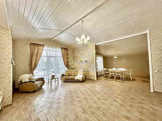 Продаж Будинок 3-кімнатний на Леси Украинки ул., 12 