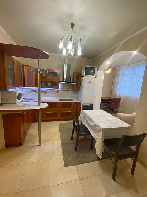 Оренда Квартира 1-кімнатна, 11/18 поверх на просп. Бажана, 10 Киев - изображение 9