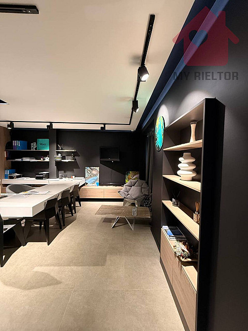 Оренда приміщення вільного призначення на Восьмого Березня поверх - 1/2 Uzhhorod - photo 1