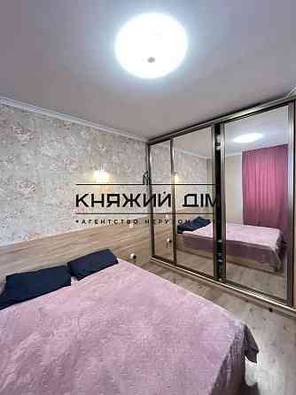 Оренда Квартира 1-кімнатна, 20/22 поверх на Глубочицкая ул. Kiev