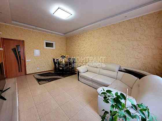 Продаж Будинок 4-кімнатний на вул. Золочевская Харків