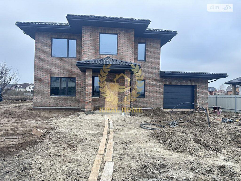 Продаж Будинок 4-кімнатний  - изображение 1