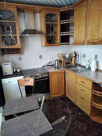 Продаж Квартира 3-кімнатна, 14/16 поверх на вул. Старошишківська Харків