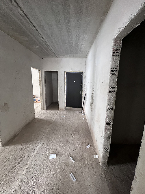 Продаж Квартира 3-кімнатна, 2/9 поверх на Полуботка  - фото 2