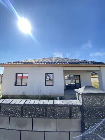 Продаж 1-поверховий   120 кв.м 3 кімн. на Кулика і Гудачека (Макарова) вулиця Рівне - фото 2