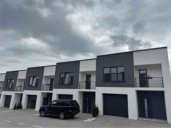 Продаж Будинок на вул. Миру 