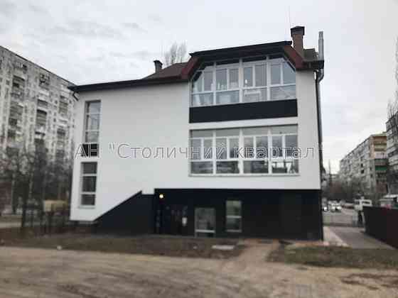 Оренда Будинок 4-кімнатний на Тичини Павла пр-т, 20Б Киев