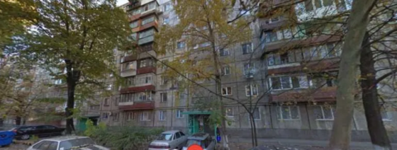 Продам 2-к. кв., 45 м. кв., пр-т Небесної Сотні Odessa