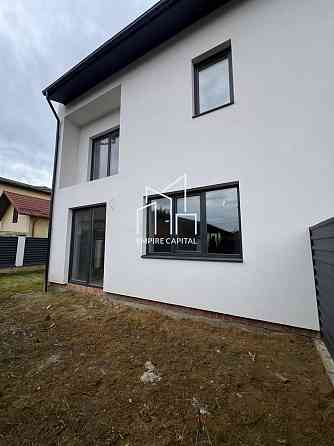 Продаж Будинок 4-кімнатний на вул. Сонячна Zymna Voda