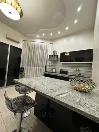 Продаж 3к Квартира 100 кв.м КАНАТНАЯ Одеса