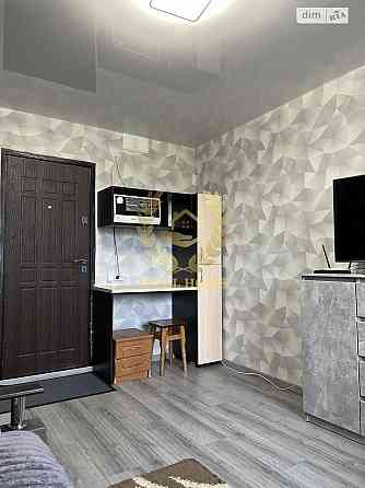 Продаж Квартира 15-кімнатна на Туполева Академика ул., 15Г Київ