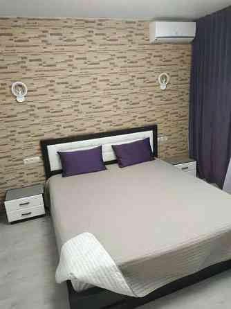 Оренда Квартира 2-кімнатна, 11/24 поверх на Максимовича, 34Б Kiev