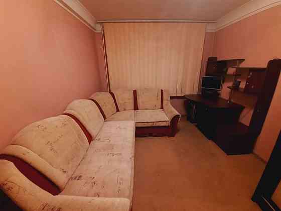 Оренда Квартира 2-кімнатна, 1/5 поверх на Чорних Запорожців, 4 Київ