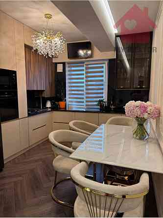 Продаж трикімнатної квартири по вул.Бабяка Uzhhorod