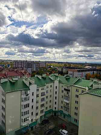 Продаж Квартира 3-кімнатна, 10/10 поверх на Федьковича 110 Івано-Франківськ