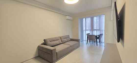 Продаж Квартира 2-кімнатна, 3/5 поверх на Коломийський вул., д. 11\21 Киев