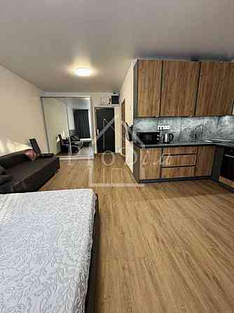 Оренда Квартира 1-кімнатна, 1/4 поверх на Практична вул., 2 Київ