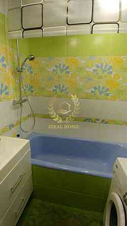 Продаж Квартира 2-кімнатна на Хорольская ул., 1 Киев