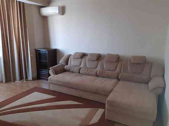 Оренда Квартира 2-кімнатна, 5/25 поверх на ул. Здолбуновская, 3г Київ