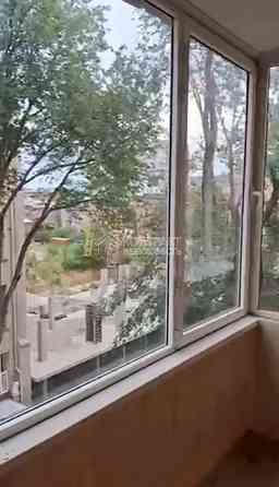 Продаж Квартира 4-кімнатна, 5/5 поверх на вул. Чернышевская Харьков