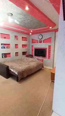 Продаж Квартира 4-кімнатна, 6/9 поверх на вул. Пластичний Харків