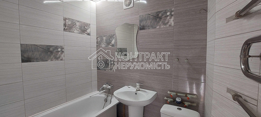 Продаж Квартира 2-кімнатна, 9/9 поверх на вул. нескорених Харків - фото 1