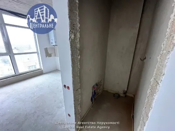 Продаж 1к Квартира 45.1 кв.м Буковинська 33 Чернівці