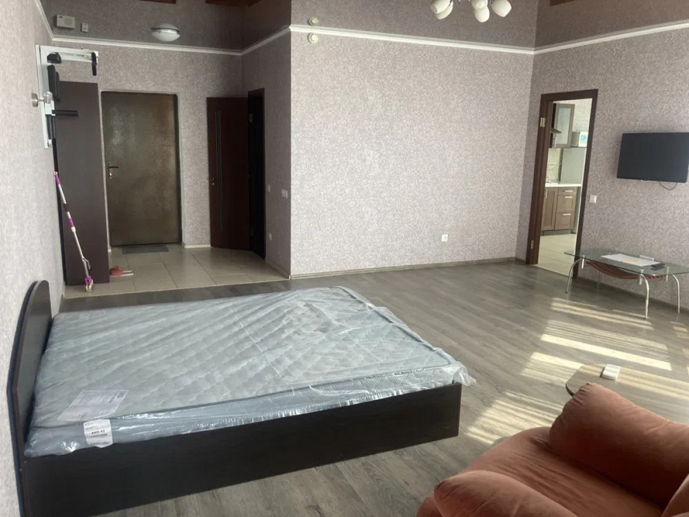 Оренда Квартира 1-кімнатна, 28/35 поверх на просп.Соборності, 30 Киев - изображение 1