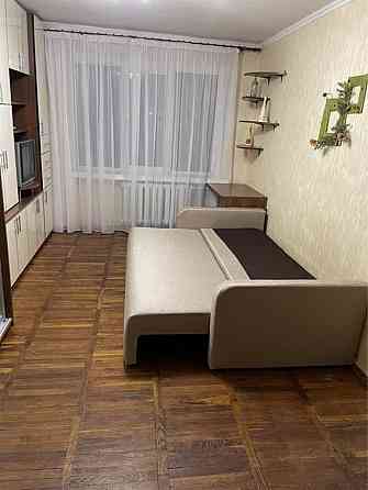 Оренда Квартира 1-кімнатна, 4/9 поверх на Олени Теліги, 57 Kiev