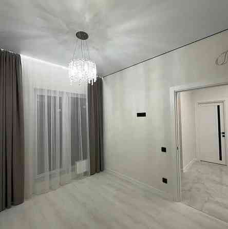 Продаж Квартира 3-кімнатна, 12/24 поверх на Краснова ул. Одеса