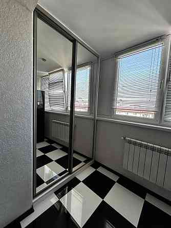 Продаж Квартира 4-кімнатна, 9/10 поверх на Крайня, 1В Krykhivtsi