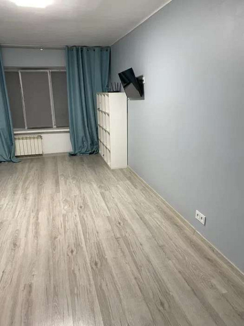 Оренда Квартира 1-кімнатна, 1/5 поверх на ул. Даниила Щербаковского Киев - изображение 2