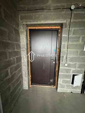 Продаж Квартира 1-кімнатна, 19/25 поверх на вул. Олександра Олеся Київ