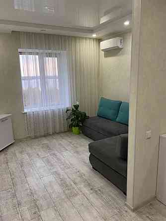 Оренда Квартира 2-кімнатна, 9/9 поверх на просп. Миколи Бажана, 5є Киев