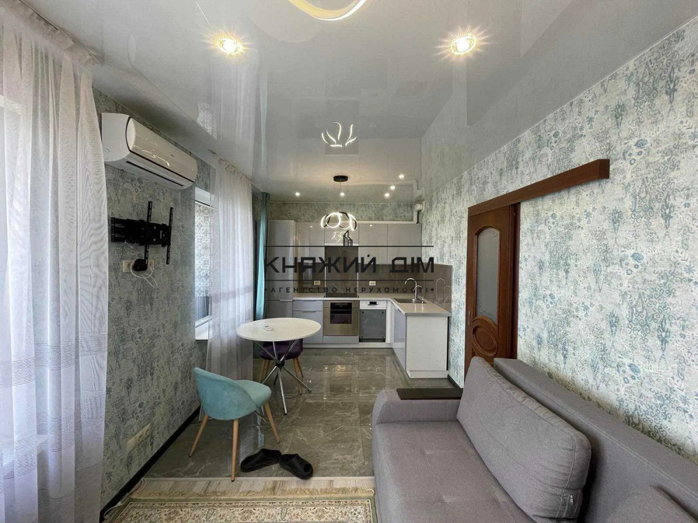 Продаж Квартира 1-кімнатна, 25/25 поверх на Софьи Русовой ул. Киев - изображение 3
