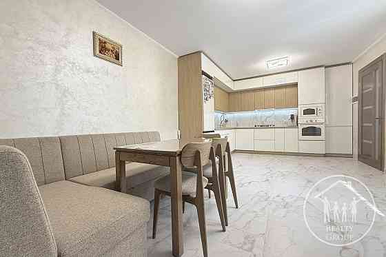 Продаж 2-поверховий Будинок з ділянкою 1.05 сот 121 кв.м  на Старознесенська вул. Львів