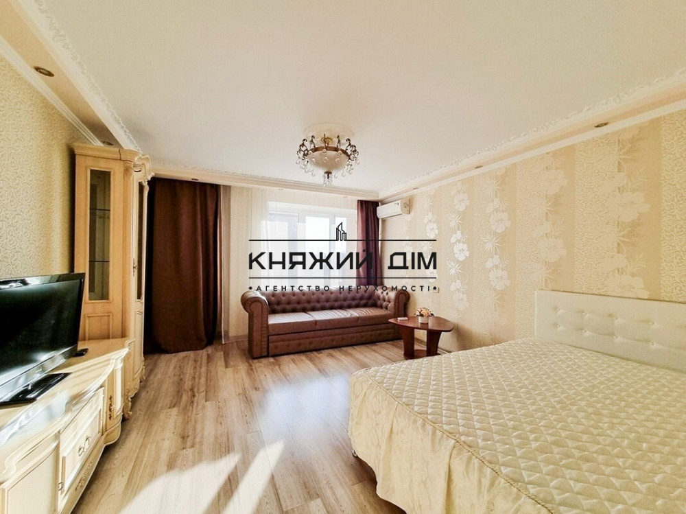 Оренда 2 кім. розд. на Антоновича в Центрі м. Олімпійська Код об 1152760 Киев - изображение 1