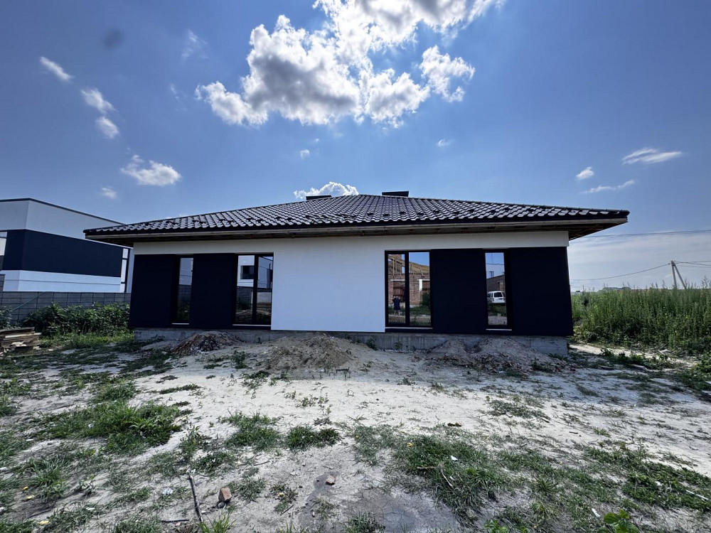 Продаж Будинок 3-кімнатний на вул. Сергія Голубєва Rivne - photo 1