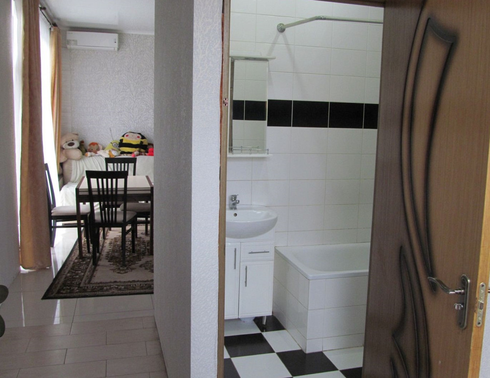 Коттедж с ремонтом в Хаджибеевском районе — заходи и живи! Одеса - фото 3