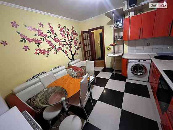 Оренда Квартира 1-кімнатна, 3/9 поверх на Зодчих Винница