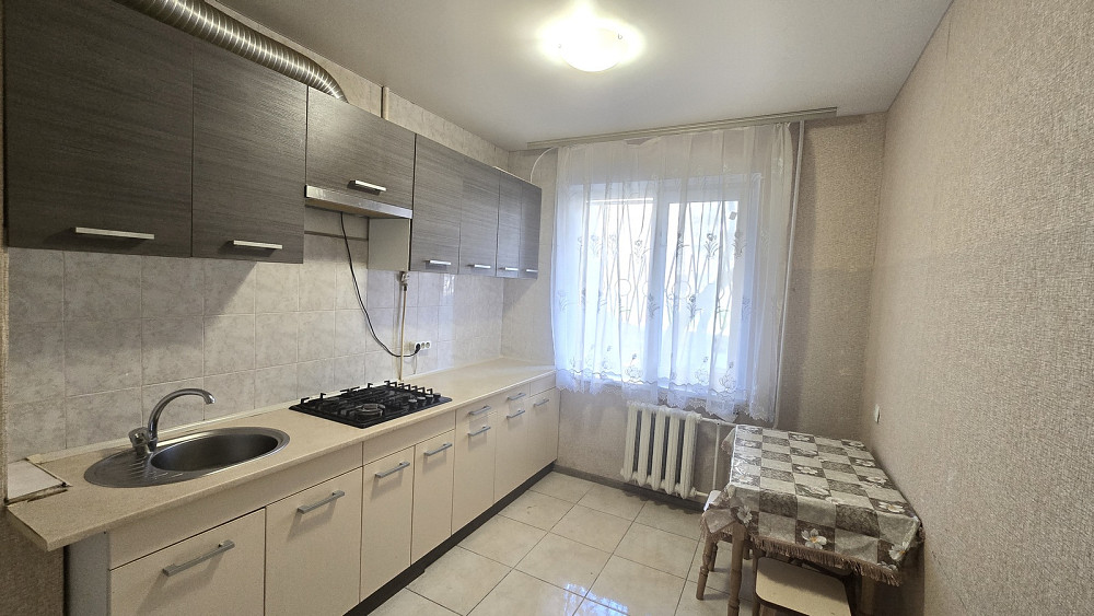 Продаж Квартира 3-кімнатна, 1/9 поверх на Люстдорфская Дорога Одеса - фото 1