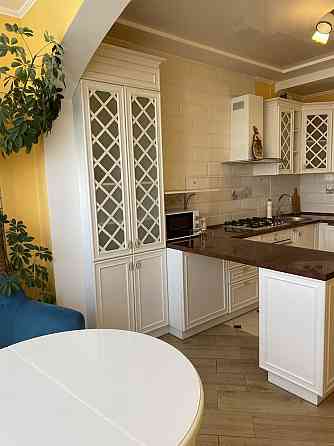 Продаж Квартира 2-кімнатна, 9/9 поверх на Метрологічна вул., д. 11-В Киев