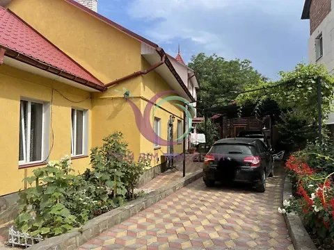 Продаж 2-поверховий   250 кв.м  на Батумська вулиця 16 Чернівці - фото 15