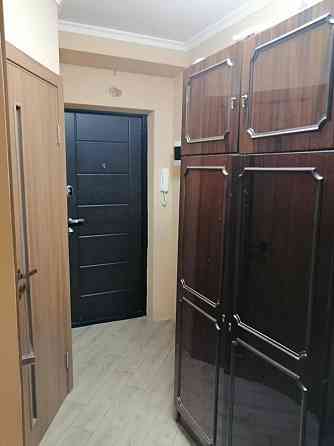 Продаж Квартира 2-кімнатна, 1/5 поверх на Жамбіла Жабаєва вул., д. 2 Київ