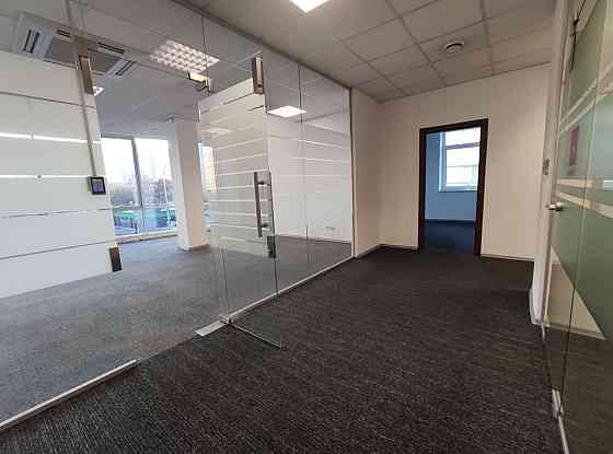 Оренда офісне приміщення на проспект Лобановского Валерия (Краснозвездный), д.119 приміщень - 5, поверх - 3/4 Киев