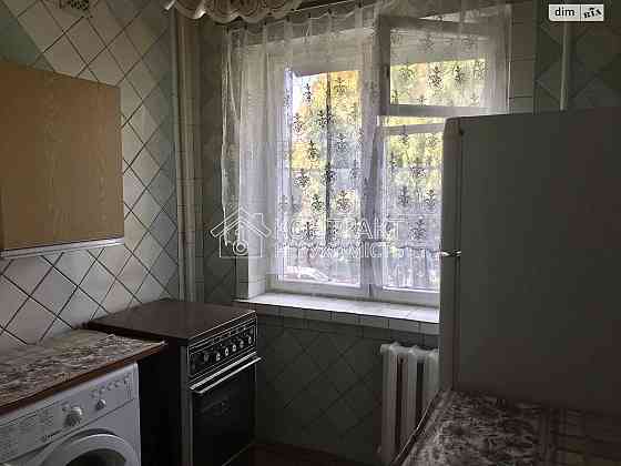 Продаж Квартира 2-кімнатна, 2/5 поверх на вул. Тракторостроителей Харків