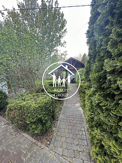 Розкішний будинок з озером: ваша власна оаза спокою  - фото 5