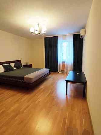 Оренда Квартира 1-кімнатна, 9/12 поверх на ул. Антоновича, 94/96 Kiev