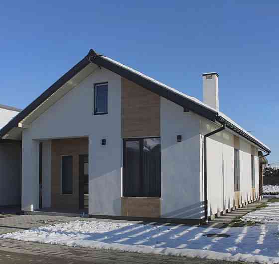 Продаж Будинок 2-кімнатний на вул. Львівська Пидберизци